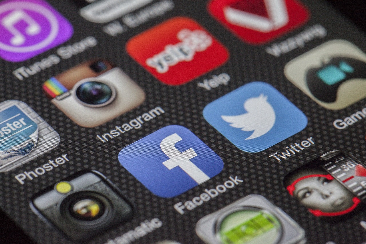 entdecken sie die neuesten trends und strategien im bereich social media. erfahren sie, wie sie ihre marke effektiv in sozialen netzwerken präsentieren und mit ihrer zielgruppe interagieren können.