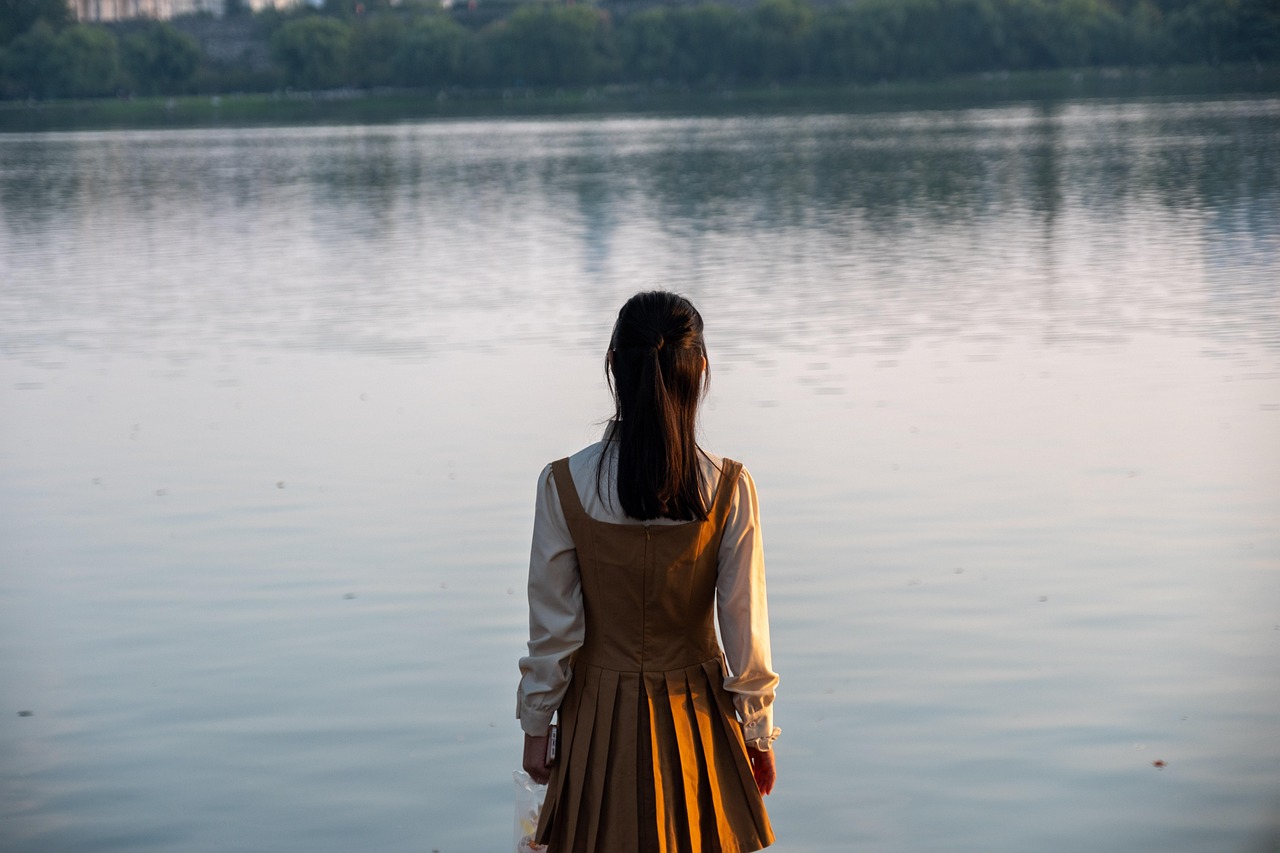 entdecken sie die neuesten trends in der modewelt! von eleganter kleidung bis zu angesagten accessoires - lassen sie sich von unseren stilvollen kollektionen inspirieren und bringen sie frischen wind in ihren kleiderschrank.