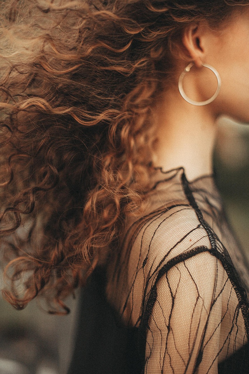 entdecken sie die neuesten trends der modewelt! stilvolle outfits, inspirierende looks und zeitlose eleganz erwarten sie in unserer kollektion. lassen sie sich von fashion-highlights begeistern und bringen sie frischen wind in ihren kleiderschrank!