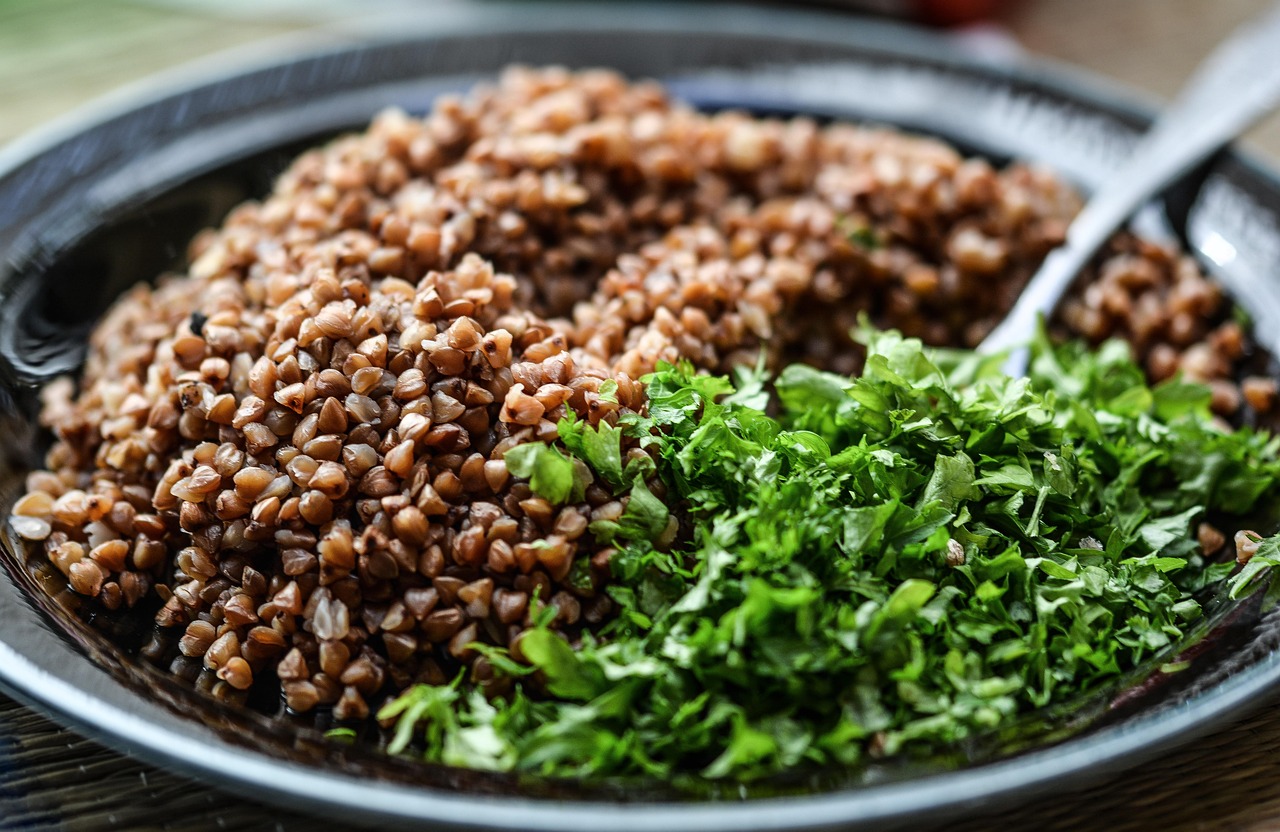 entdecken sie die vorteile einer pflanzenbasierten ernährung. erfahren sie, wie pflanzliche lebensmittel nicht nur gesund sind, sondern auch zur nachhaltigen lebensweise beitragen. ideal für alle, die einen bewussten lebensstil pflegen möchten!