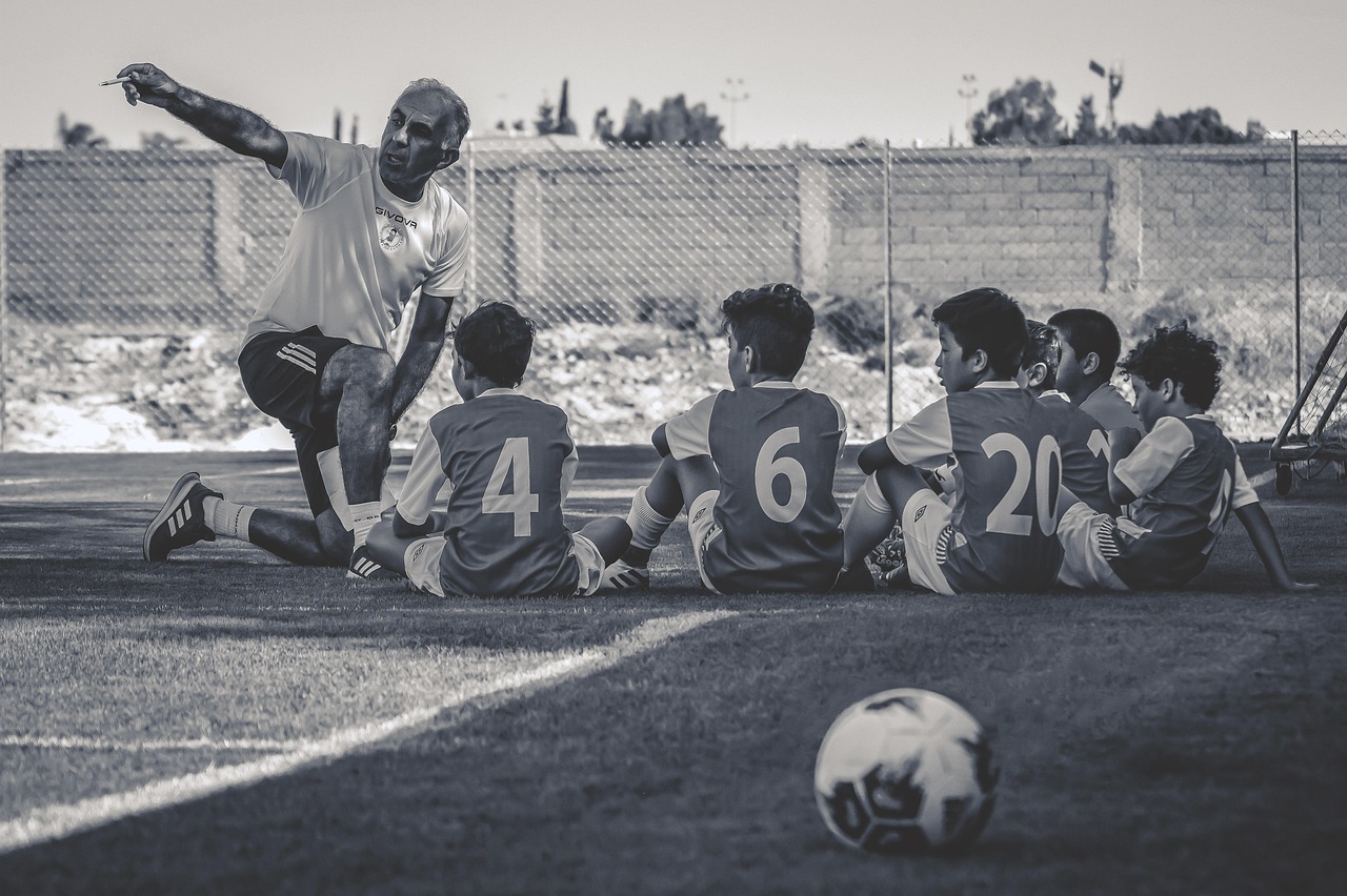 entdecken sie effektive fußballstrategien, die ihr team zum sieg führen können. von spieltaktiken bis hin zu trainingstipps – alles, was sie wissen müssen, um im fußball erfolgreich zu sein.
